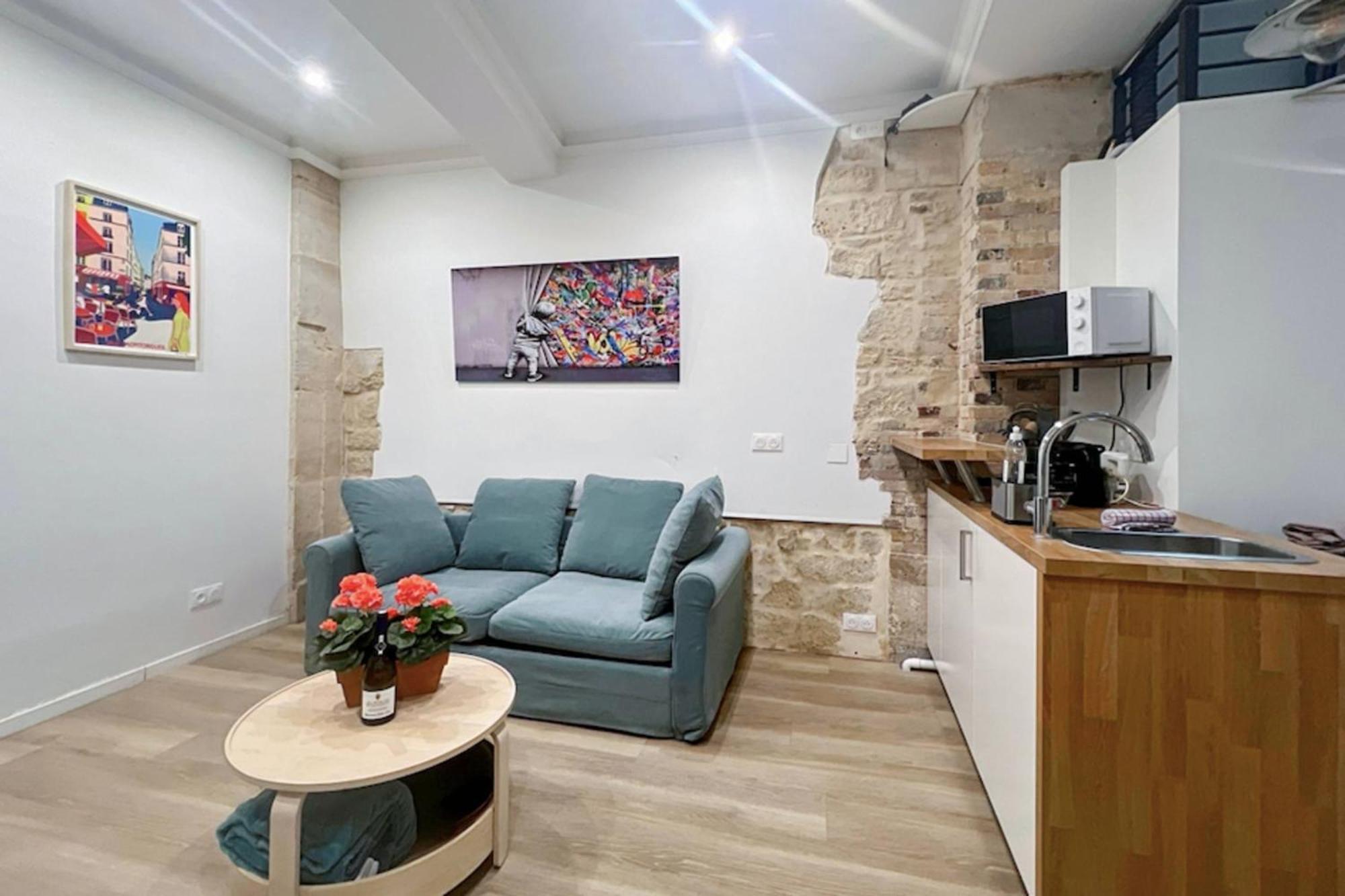 Ideally Located And Atypical Apartment In 파리 외부 사진