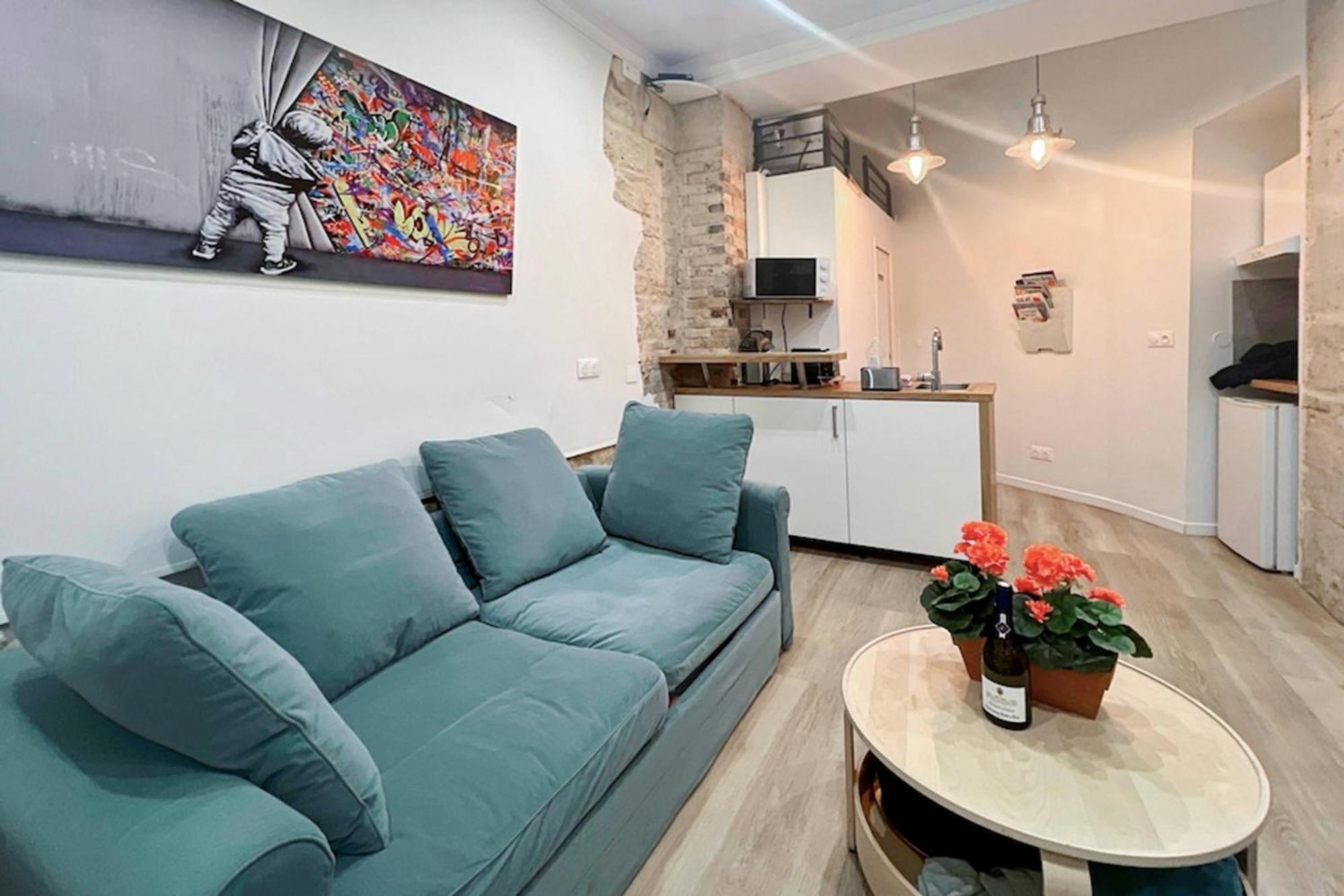Ideally Located And Atypical Apartment In 파리 외부 사진